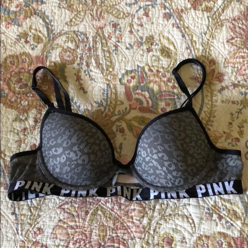 Pink VS Bra